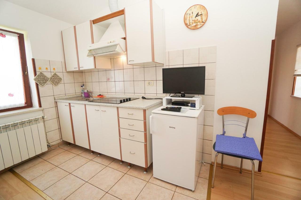 Apartment Sandra Умаг Екстер'єр фото