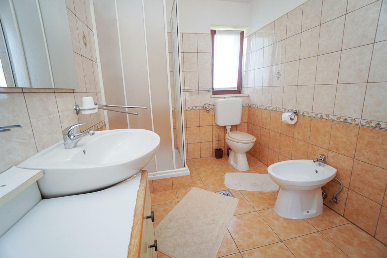 Apartment Sandra Умаг Екстер'єр фото